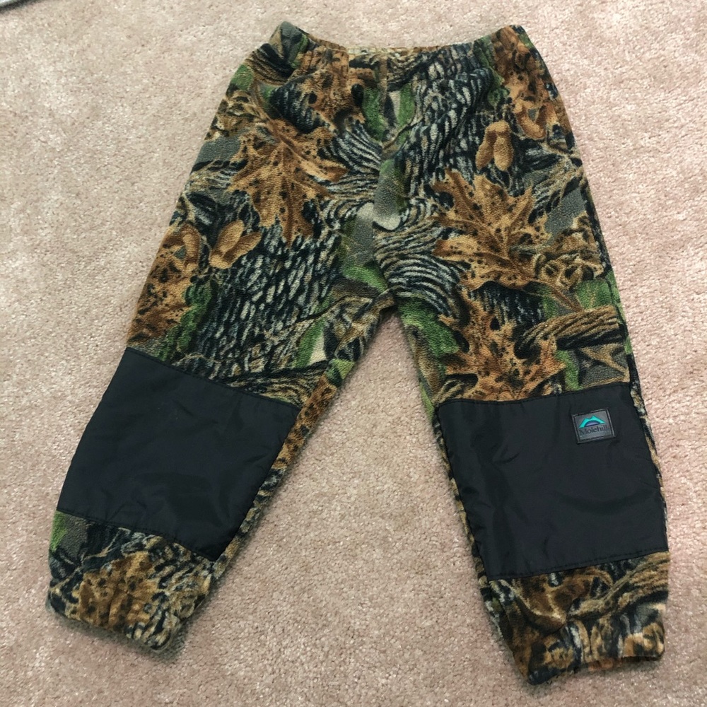 Kids camo snow pants size 3t